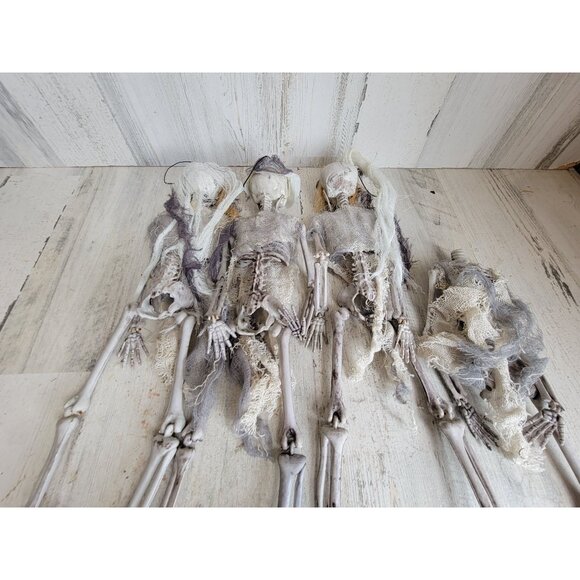 Skeleton‎ groom AS IS bride hanging Halloween prop decor set - Picture 7 of 9